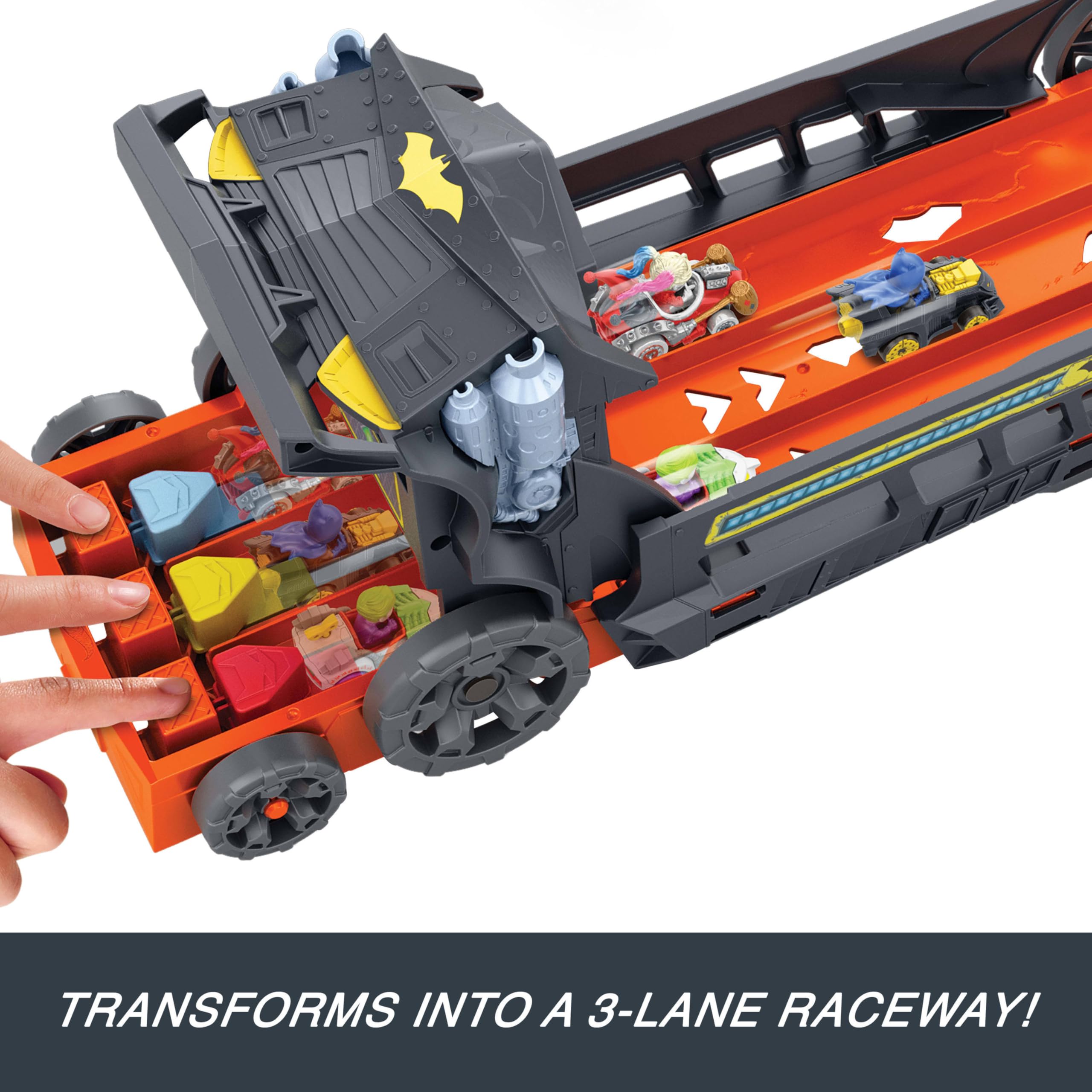 Hot Wheels Toy Car & Track, RacerVerse Batman’s Escape Chase Vehicle Transforms into 3-Lane Raceway with 1 Die-Cast Batman & 1 Joker - Image 4